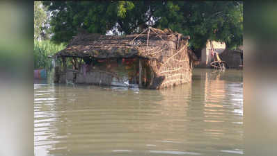 खतरे के निशान से ऊपर घाघरा और सरयू, अब तक 105 गांव बाढ़ की चपेट में
