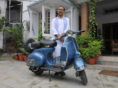 देहरादून में वेस्पा स्कूटर पर घूमते थे अटल बिहारी वाजपेयी