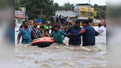केरल: बाढ़ की वजह से मई से अब तक 324 लोगों की मौत, 2 लाख से ज्यादा बेघर