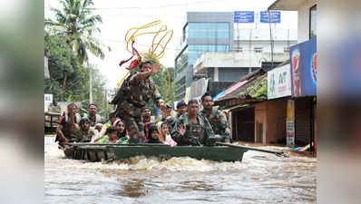 केरल: 14 में से 11 जिलों में रेड अलर्ट, मदद को आगे आए कई राज्य, NDRF ने शुरू किया सबसे बड़ा ऑपरेशन