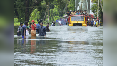 केरल बाढ़ः NDRF ने लॉन्च किया अब तक सबसे बड़ा अभियान, 58 टीमें तैनात