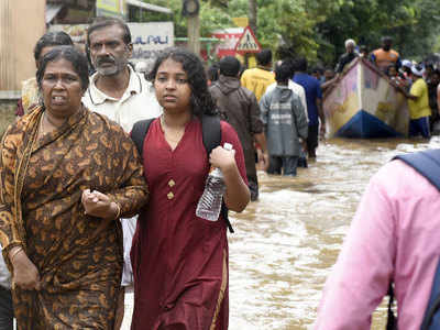 Kerala Floods: വീടുകളിലേക്ക് മടങ്ങുന്നവർ ഇക്കാര്യങ്ങൾ ശ്രദ്ധിക്കുക