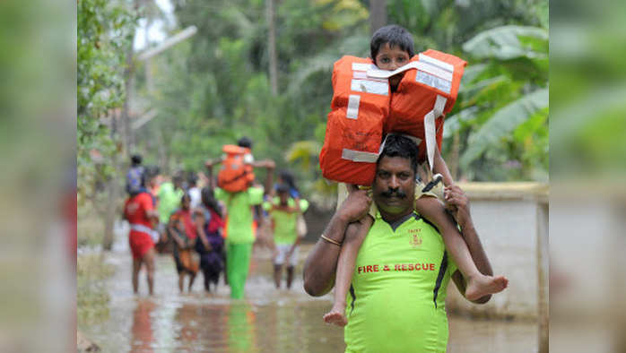 LIVE: केरल में बाढ़ से राहत लेकिन चुनौतियां जारी, हर अपडेट