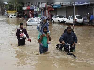 சென்னையிலிருந்தே கேரள மக்களைக் காப்பாற்றியே 5 பேர்!