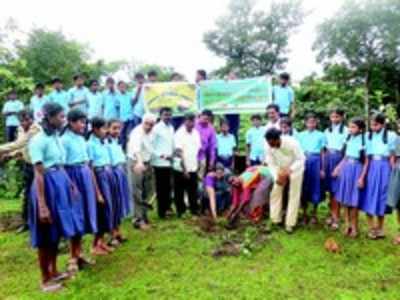 ‘ಅರಣ್ಯ ಸಂರಕ್ಷಣೆಗೆ ಕಂಕಣಬದ್ಧರಾಗಿ’