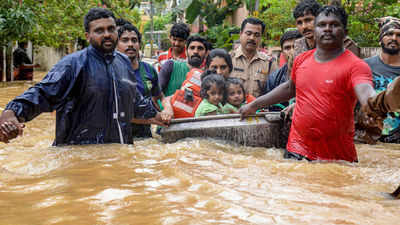 రూ.700 కోట్ల సాయంపై కేరళాకు యూఏఈ షాక్!