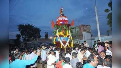 ಶ್ರೀಕೊಟ್ಟೂರು ಬಸವೇಶ್ವರ ಸ್ವಾಮಿಯ ನೂತನ ರಥೋತ್ಸವ