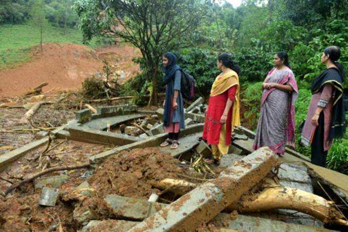 केरल में विनाशकारी बाढ़ के बाद का हाल