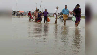 उत्तर प्रदेश: घाघरा और शारदा ने मचाई तबाही, घर छोड़ने को मजबूर लोग