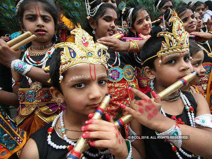 ಶ್ರೀಕೃಷ್ಣ ಜನ್ಮಾಷ್ಟಮಿ ಶುಭಾಶಯಗಳು