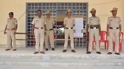 ಭದ್ರತಾ ಕೊಠಡಿ ಸೇರಿದ ವಿದ್ಯುನ್ಮಾನ ಮತಯಂತ್ರಗಳು