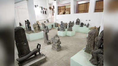 अमेरिका ने भारत से चुराई गईं दो प्राचीन मूर्तियां लौटाई