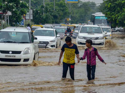 दिल्ली-एनसीआर में झमाझम बारिश, सितंबर का पहला हफ्ता रहा 5 सालों में सबसे ठंडा