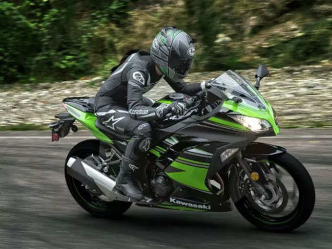 Kawasaki Ninja 300 (2017)