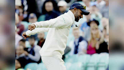 India vs England: शिखर धवन ने मैदान पर किया भांगड़ा