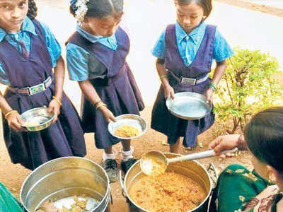 पोषण अधिकारावर गदा!