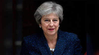 नेतृत्व को लेकर चल रही अटकलों से पेरशान हैं ब्रिटिश प्रधानमंत्री