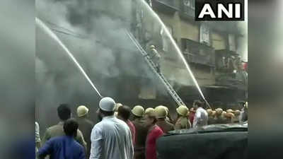 कोलकातामध्ये बगाडी बाजारात भीषण आग
