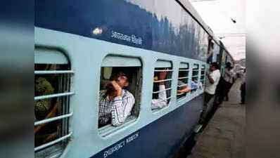 पश्‍च‍िम रेलवे ने दी सुव‍िधा, अब मोबाइल पर भी मिलेगा अनारक्षित टिकट