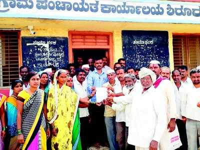 ಶಿರೂರ ಗ್ರಾಮ ಬರಪೀಡಿತವೆಂದು ಘೋಷಿಸಿ