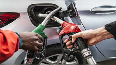 Petrol Price Today: స్వల్పంగా పెరిగిన పెట్రోలు, డీజిల్ ధరలు