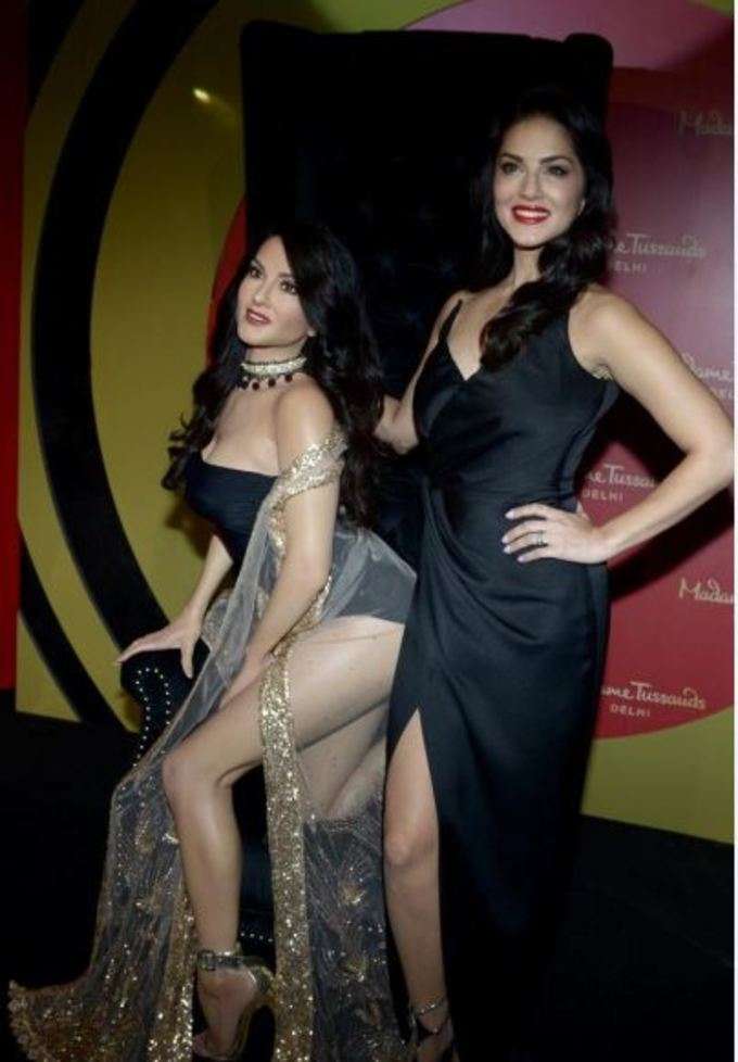 sunny-leone-wax-statue