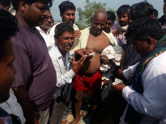 ಈಜಿ ದಡ ಸೇರಿದವರಿಗೆ ಸನ್ಮಾನ