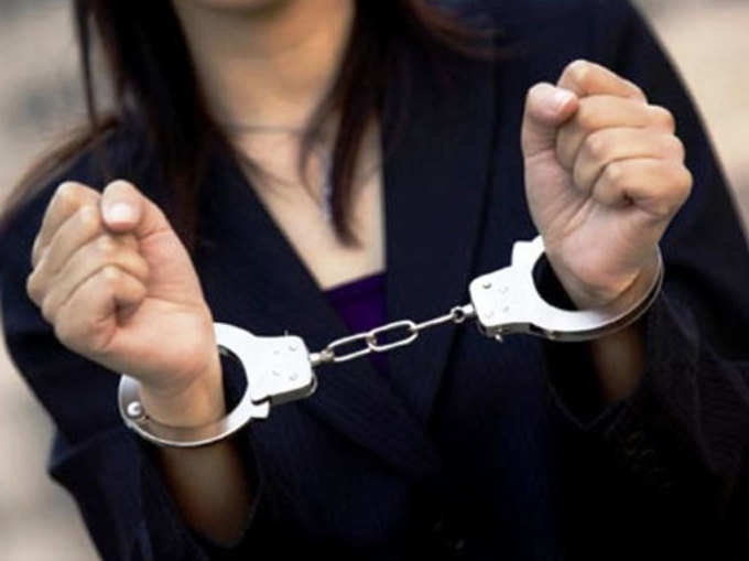 सूर्यास्त के बाद महिलाओं की गिरफ्तारी नहीं