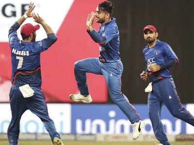 AFG vs PAK: हसन अली, असगर अफगान, राशिद खान पर मैच फीस का 15% जुर्माना लगा