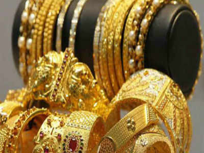 Gold Rate: దిగొచ్చిన బంగారం, వెండి ధరలు