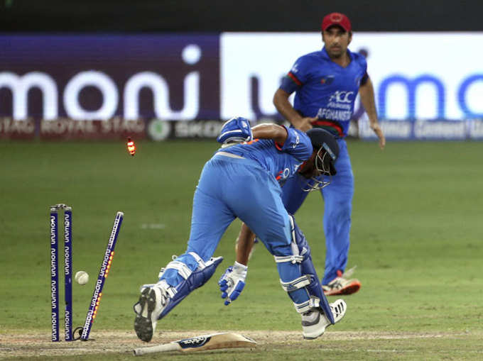 भारत के तीन खिलाड़ी रन आउट