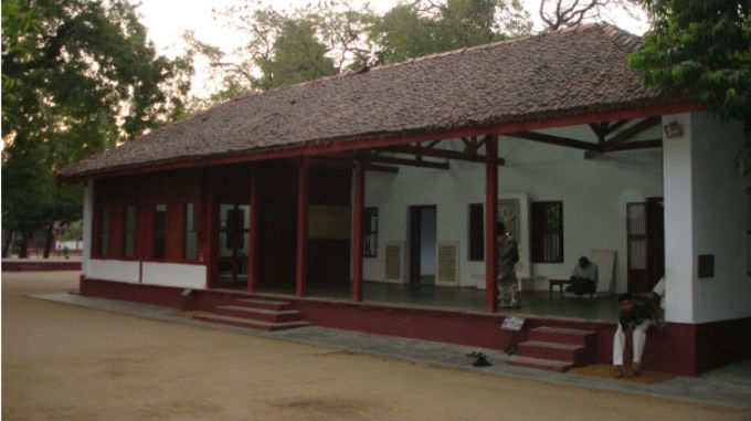 1-Sabarmati-Gandhi-Home