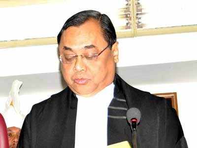 chief justice: गोगोईंनी घेतली सरन्यायाधीश पदाची शपथ