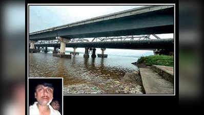 ठाणे: बुरी तरह पीटा, अधमरा कर ब्रिज से फेंका नीचे...फिर भी यूं बच गई युवक की जान