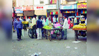 रस्त्यावरील खाद्यपदार्थ विक्रेत्यांवर कारवाई