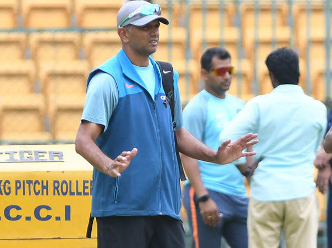 Coach Rahul-Dravid