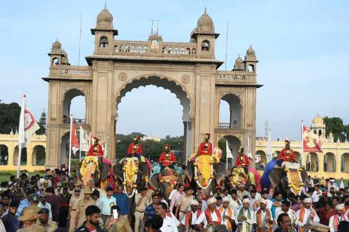 ನವರಾತ್ರಿ ಹಬ್ಬದ ಶುಭಾಶಯಗಳು