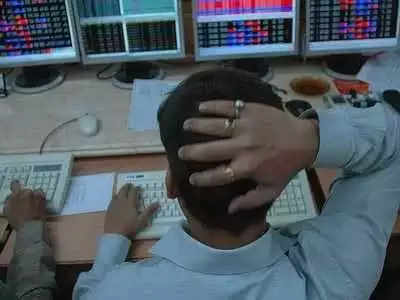 Sensex शेअर बाजारात भूकंप; १ हजार अंकांनी कोसळला निर्देशांक