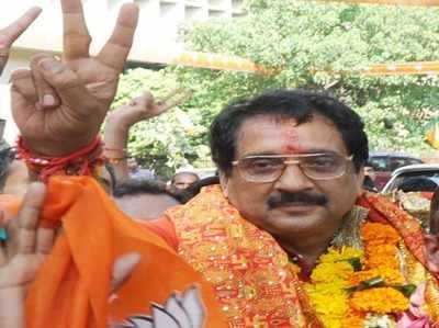 बीजेपी नेता राज पुरोहित ने पीएम मोदी को बताया भगवान