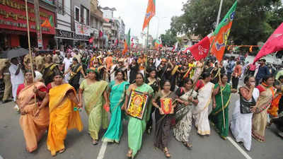 శబరిమల వివాదం: టీడీబీ చర్చలు విఫలం.. కొనసాగుతోన్న ఉద్రిక్తతలు