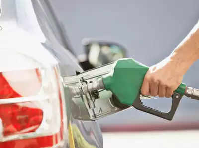 Petrol Prices: पेट्रोल, डिझेलच्या दरात कपात