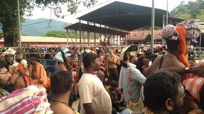 Sabarimala LIVE: ಮಾಸ ಪೂಜೆ - ನಿಷೇಧಾಜ್ಞೆ, ಬಂದ್‌ ನಡುವೆ 2ನೇ ದಿನದ ವಿಧಿ ವಿಧಾನ ಆರಂಭ