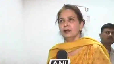 Navjot Kaur Sidhu: పంజాబ్ విషాదానికి రాజకీయ రంగు.. సిద్ధూ భార్యపై విమర్శలు