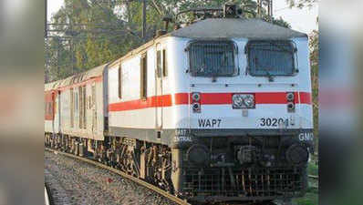 मुंबई से गोरखपुर-लखनऊ के लिए चलेगी विशेष ट्रेन