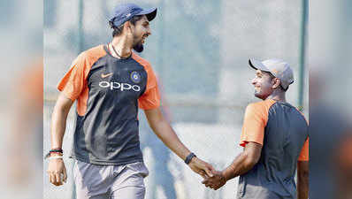IND vs WI: तेज गेंदबाज इशांत ने टीम इंडिया के नेट पर गेंदबाजी की