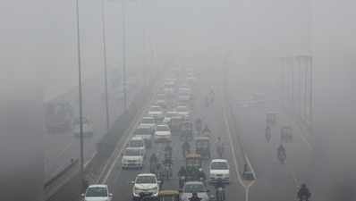 दिल्ली की वायु गुणवत्ता लगातार चौथे दिन रही बहुत खराब