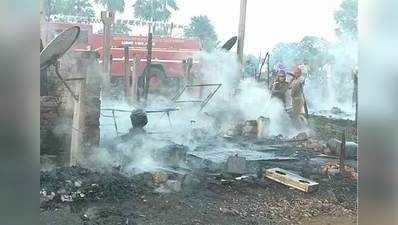 Fire Accident: ఖమ్మం, రాజమండ్రిలో అగ్ని ప్రమాదాలు.. ముగ్గురికి తీవ్రగాయాలు