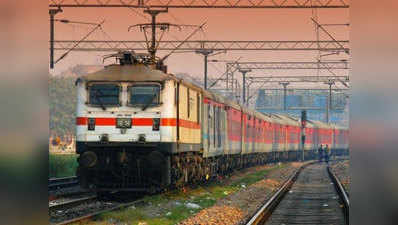 Diwali Special Trains From Mumbai: त्योहार पर घर जाना आसान