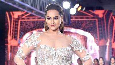 Sonakshi Sinha: மீ டூ விவகாரத்தில் ஆண்களை துன்புறுத்தும் பெண்களுக்கு தண்டனை - சோனாக்சி சின்ஹா