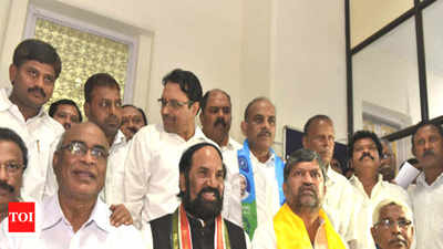 Telangana Elections: కూటమి కోటకు బీటలు.. కాంగ్రెస్‌పై తిరుగుబావుటా!